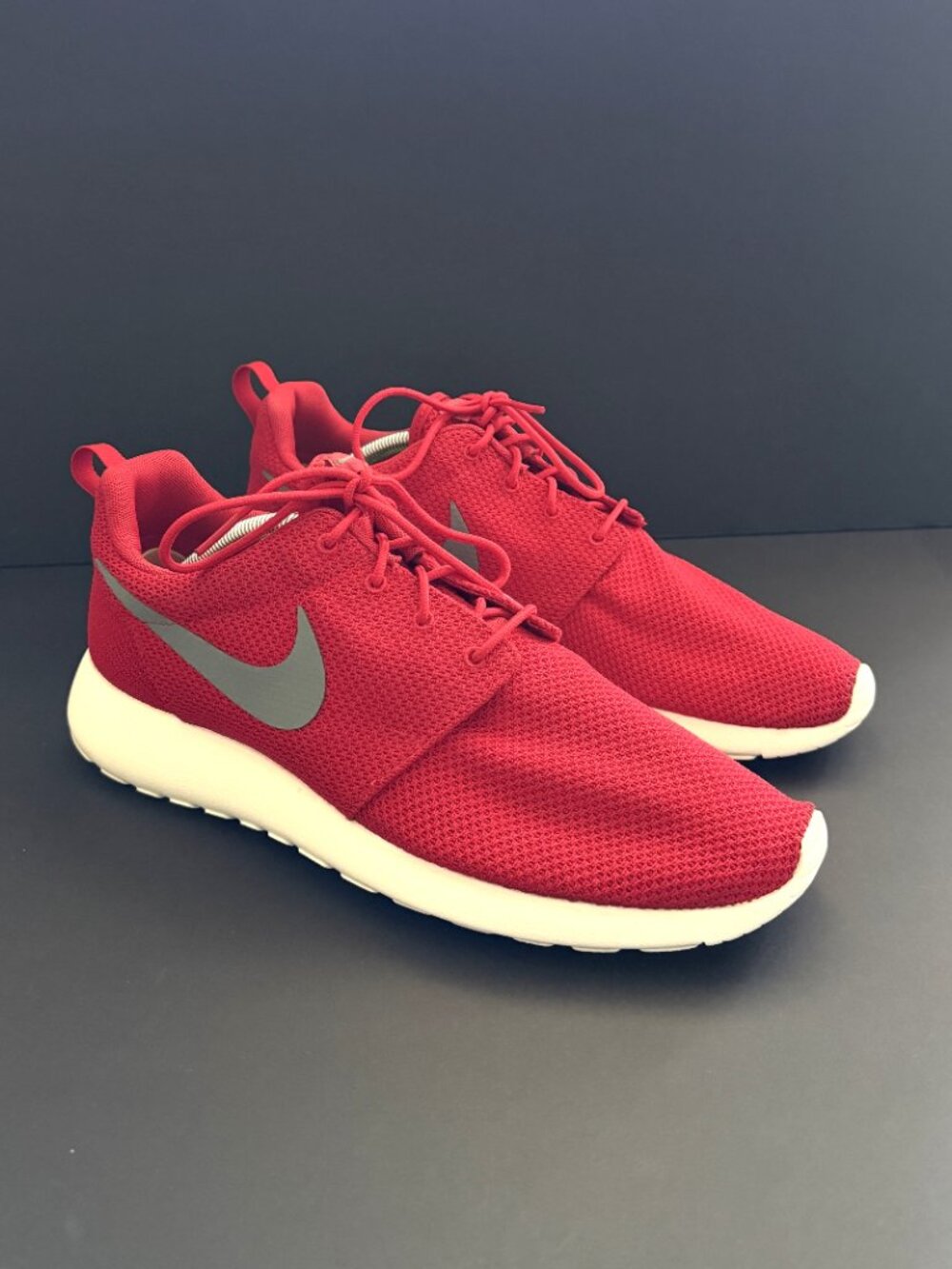 Nike Roshe Mens Sneakers 11 Red Lightweight Running Mesh
